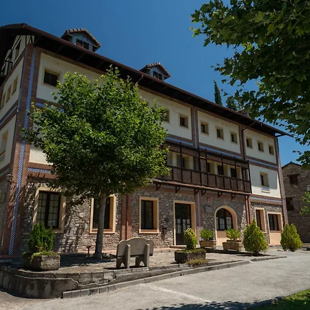 Casa Forestal Pensión Aínsa