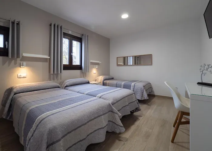 Casa Forestal Pensión 3*